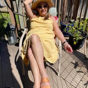 Meet your Posher, Leeanne